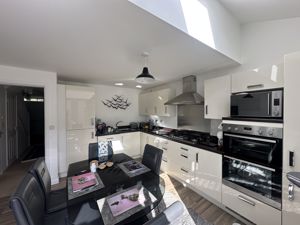 Photo 13- click for photo gallery